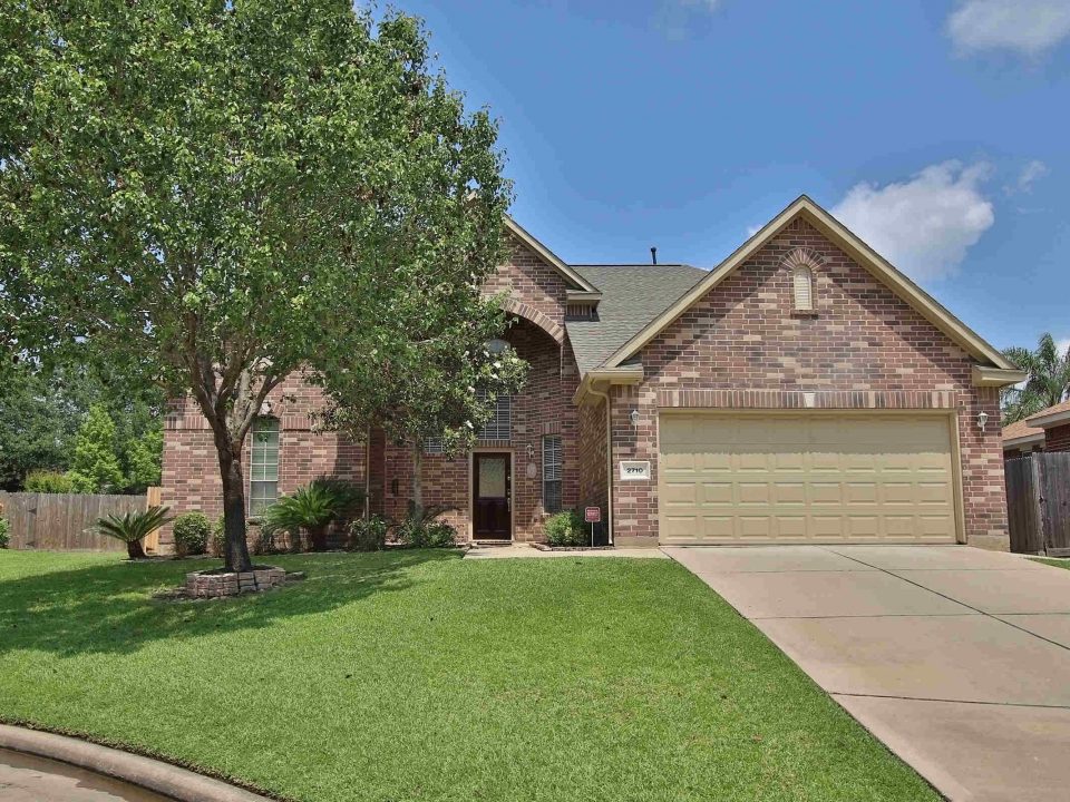 2710 Holly Walk Ln Spring TX 77388